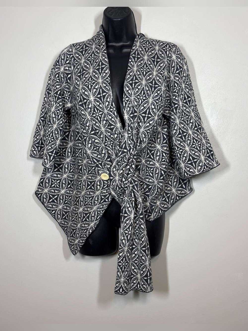 Sundance L Fair Isle Cardigan asymmetrical
Kimono Sweater Merino wool Nordic